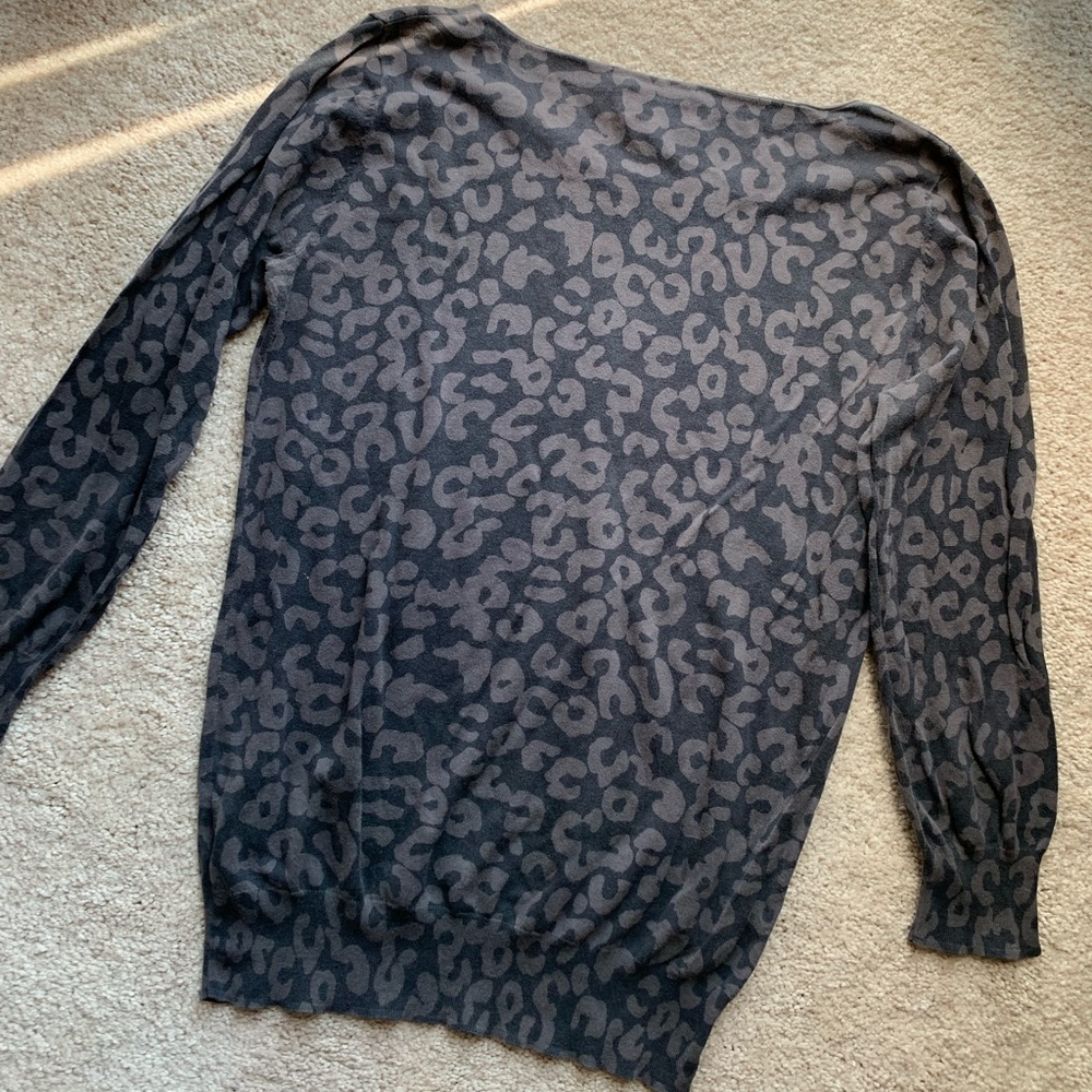 APC Leopard Print Gray Cotton Pullover Top Size M